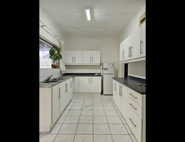 4 BEDROOM HOUSE FOR SALE IN FARNINGHAM RIDGE